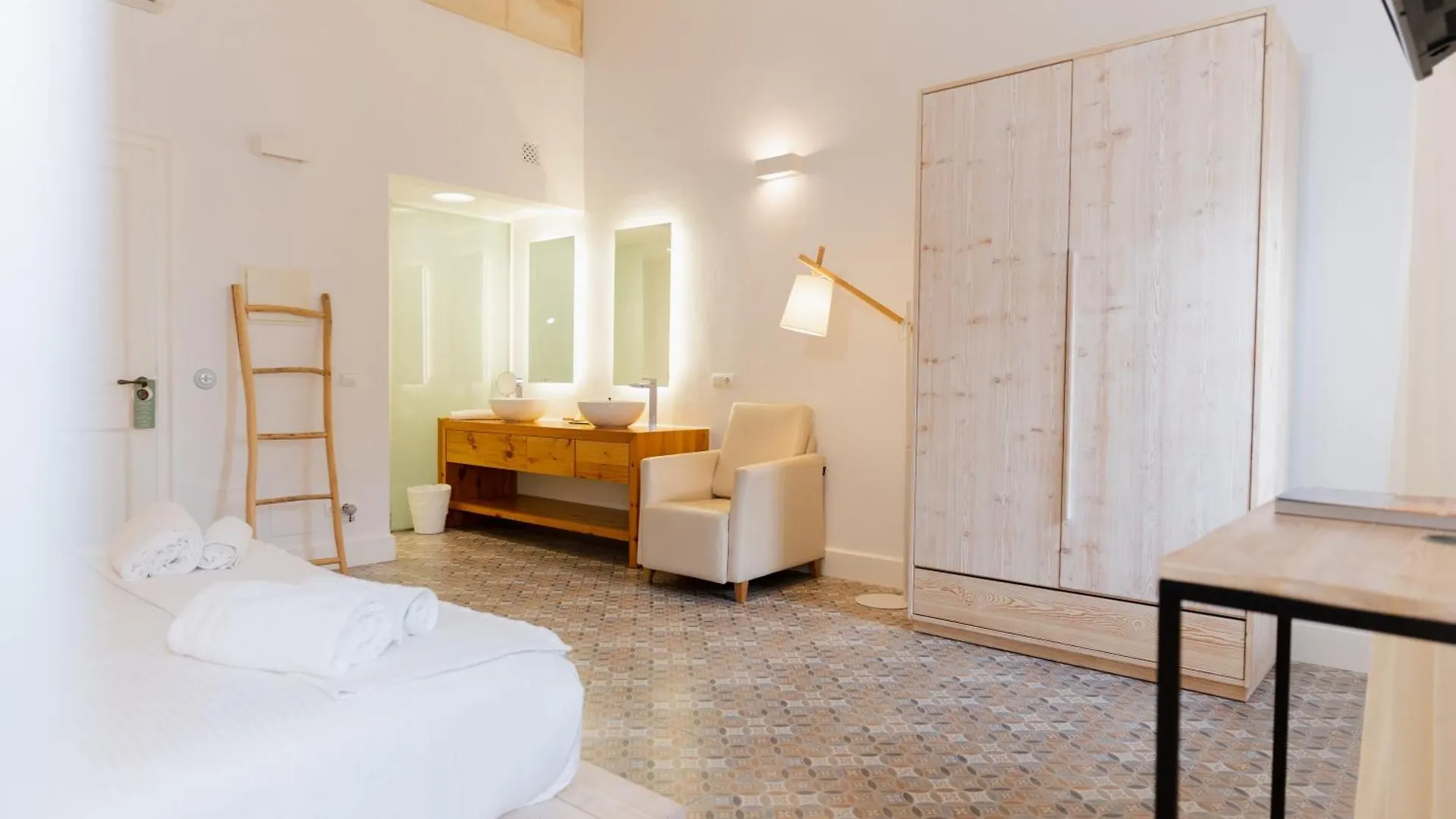 Can Roca Nou Hotel Mahon (Menorca)